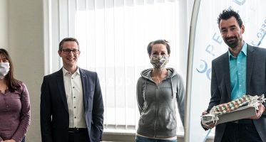 RFT kabel spendet Gesichtsmasken an PERCURANA-Pflegedienst